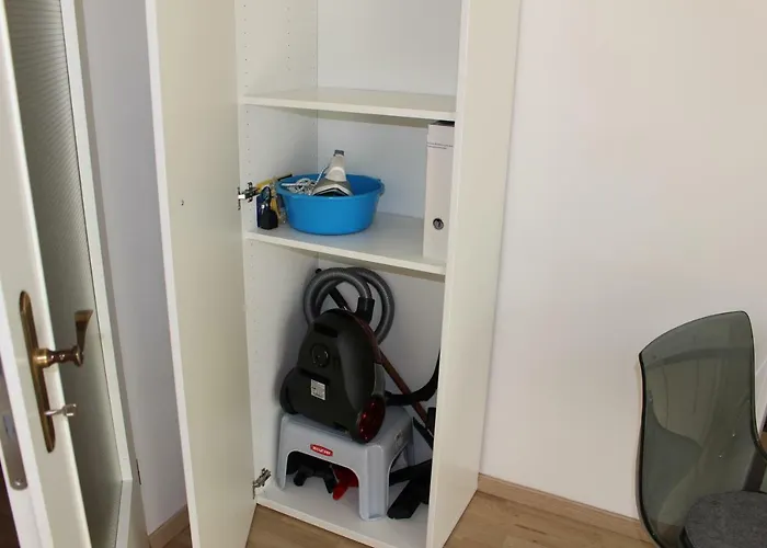 Zv-scholtz Mozartstr, 15 Ap-kl Appartement Burghausen