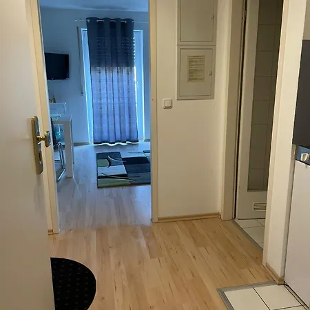 Apartment Zv-scholtz Mozartstr, 15 Ap-kl *