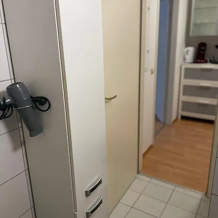 Zv-scholtz Mozartstr, 15 Ap-kl Appartement *