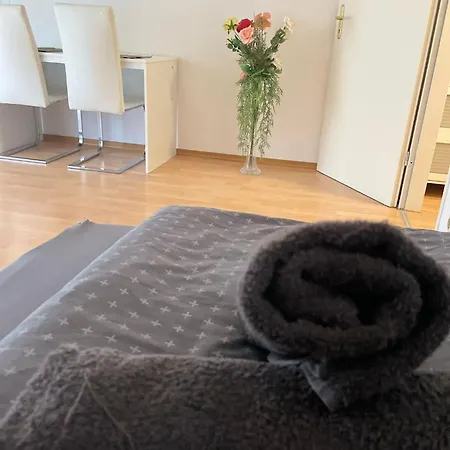 Apartment Zv-scholtz Mozartstr, 15 Ap-kl *