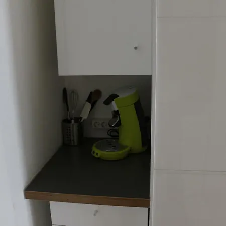 Zv-scholtz Mozartstr, 15 Ap-kl Apartment *
